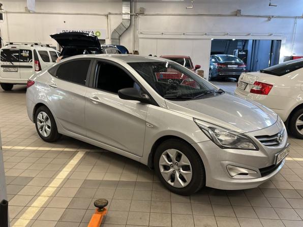 Hyundai Solaris I Рестайлинг с пробегом 2014 года, цена 749 000 рублей, 160953 км, седан, Автокод Объявления