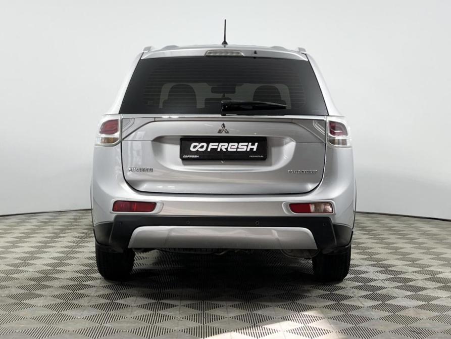 Mitsubishi Outlander III Рестайлинг Казань  - изображение 4