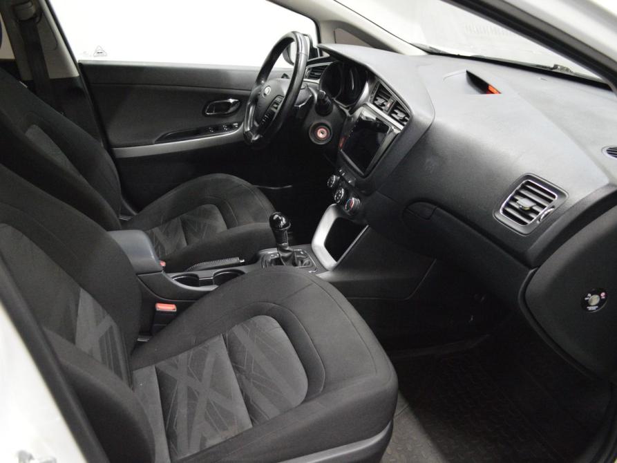 Kia Ceed II Рестайлинг Санкт-Петербург  - изображение 11