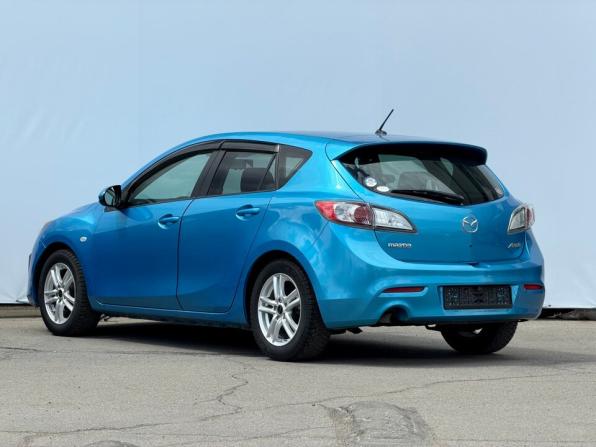 Mazda Axela II с пробегом 2009 года, цена 890 000 рублей, 138517 км, хэтчбек, Автокод Объявления