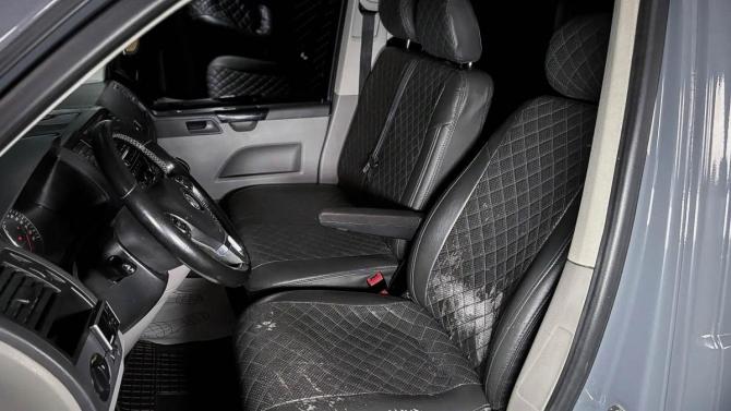 Volkswagen Caravelle T5 Рестайлинг с пробегом 2012 года, цена 1 790 000 рублей, 280000 км, минивэн, Автокод Объявления