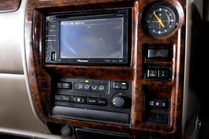 Toyota Land Cruiser Prado 90 Series Рестайлинг с пробегом 2001 года, цена 1 470 000 рублей, 393221 км, внедорожник, Автокод Объявления