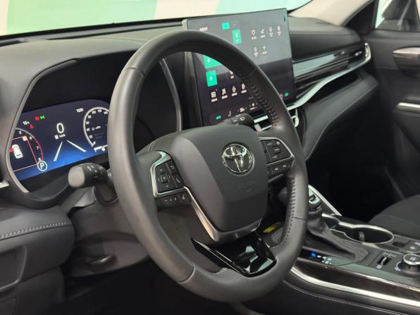 Toyota Highlander IV (XU70) с пробегом 2025 года, цена 4 990 000 рублей, 92 км, внедорожник, Автокод Объявления
