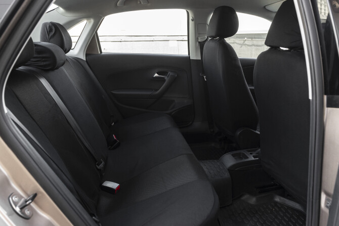 Volkswagen Polo V Рестайлинг с пробегом 2016 года, цена 753 400 рублей, 261164 км, седан, Автокод Объявления