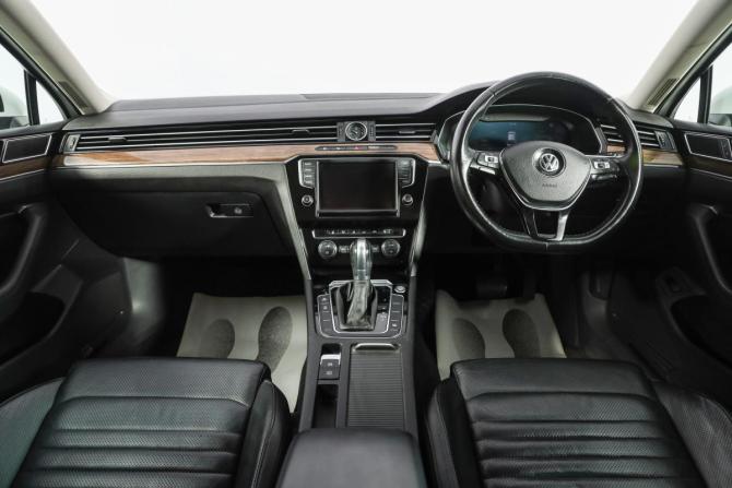 Volkswagen Passat B8 с пробегом 2016 года, цена 1 899 000 рублей, 109100 км, седан, Автокод Объявления