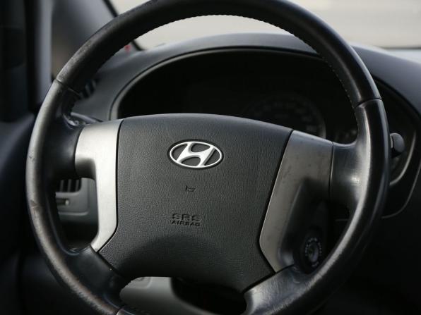 Hyundai H-1 II с пробегом 2008 года, цена 952 000 рублей, 353752 км, минивэн, Автокод Объявления