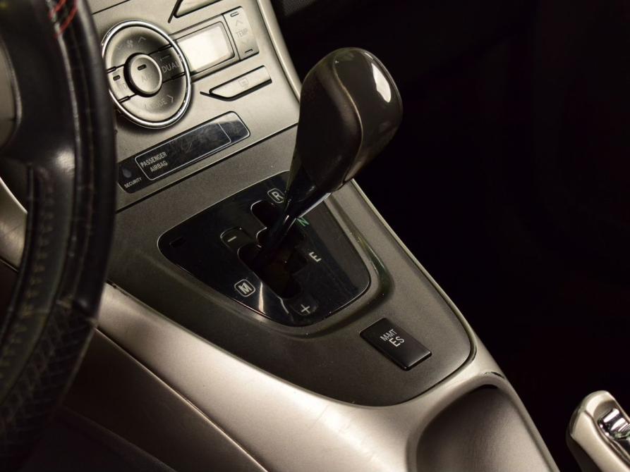 Toyota Auris I Кемерово  - изображение 17