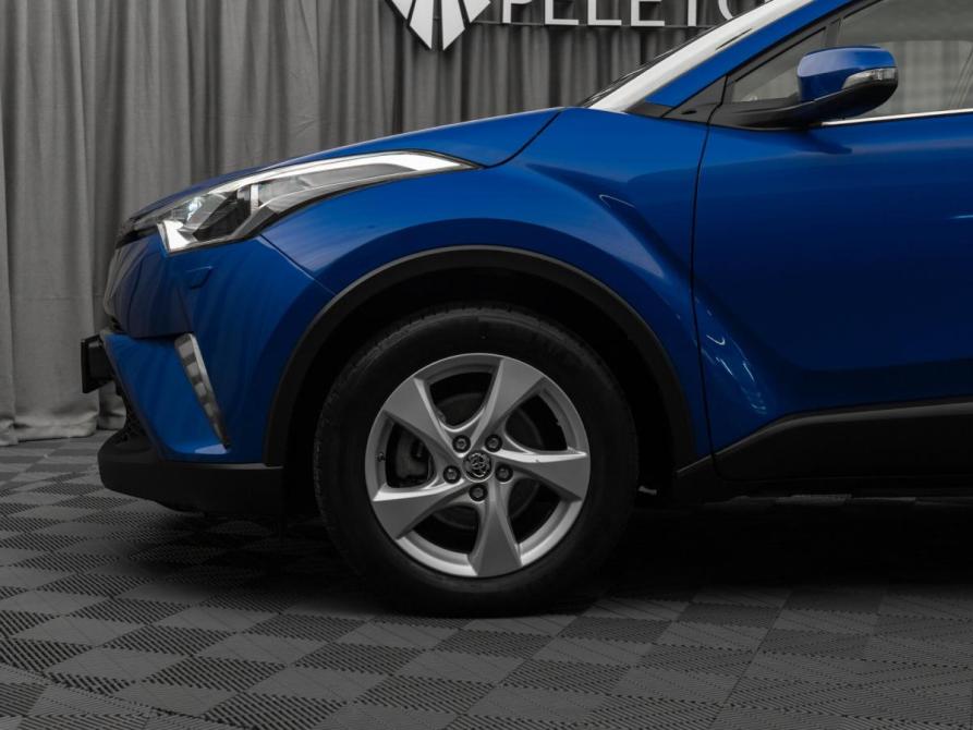 Toyota C-HR I Москва  - изображение 20
