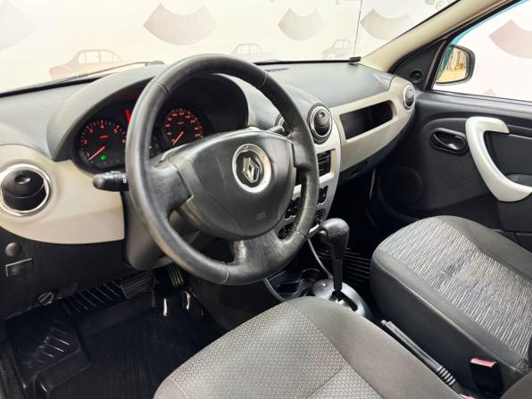 Renault Logan I Рестайлинг с пробегом 2011 года, цена 480 000 рублей, 114996 км, седан, Автокод Объявления