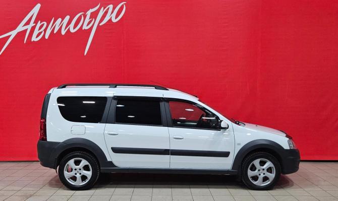 Lada (ВАЗ) Largus I с пробегом 2020 года, цена 1 015 000 рублей, 97236 км, универсал, Автокод Объявления