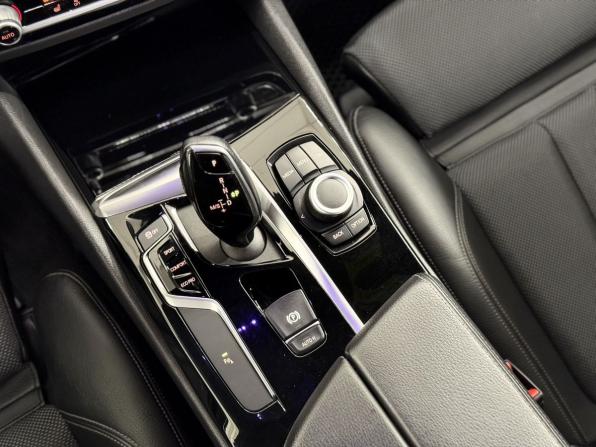 BMW 5 серии VII (G30/G31/G38) с пробегом 2018 года, цена 2 650 000 рублей, 154151 км, седан, Автокод Объявления