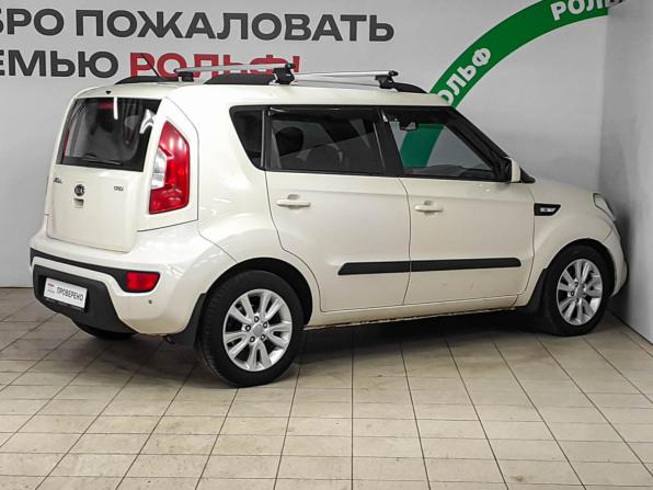 Kia Soul I Рестайлинг с пробегом 2012 года, цена 800 000 рублей, 316315 км, хэтчбек, Автокод Объявления