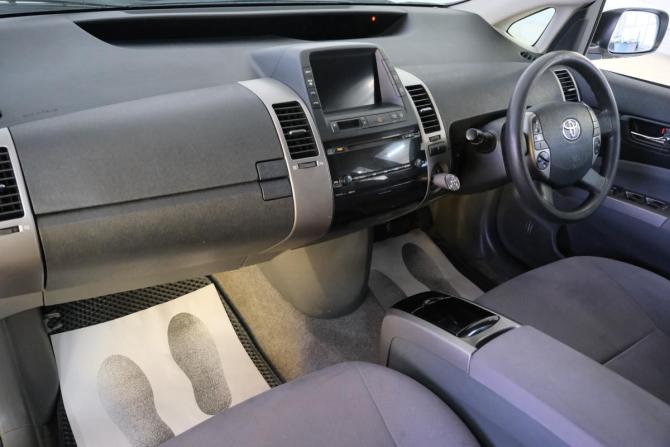 Toyota Prius II Рестайлинг (XW20) с пробегом 2008 года, цена 729 000 рублей, 321000 км, лифтбек, Автокод Объявления