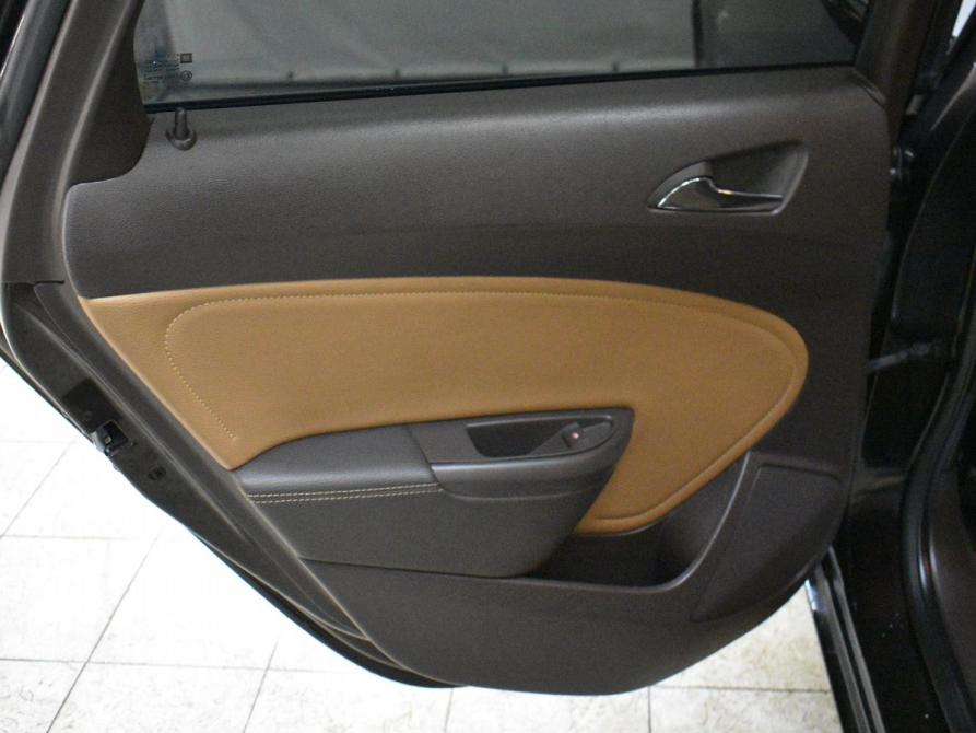 Opel Astra J Рестайлинг Мурманск  - изображение 8