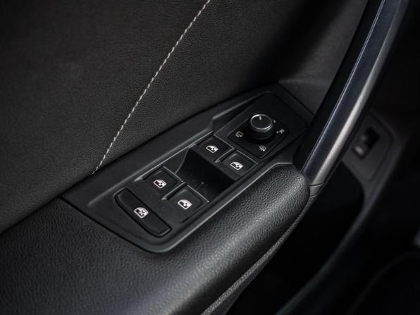 Volkswagen Tiguan II Рестайлинг с пробегом 2021 года, цена 3 625 000 рублей, 139308 км, внедорожник, Автокод Объявления