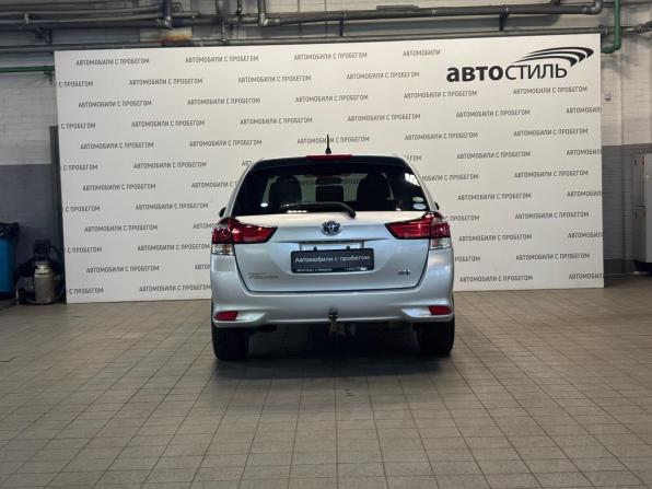 Toyota Corolla XI (E160 E170) Рестайлинг 2 с пробегом 2019 года, цена 1 399 000 рублей, 155000 км, универсал, Автокод Объявления
