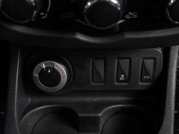 Renault Duster I Рестайлинг с пробегом 2016 года, цена 1 050 000 рублей, 204426 км, внедорожник, Автокод Объявления