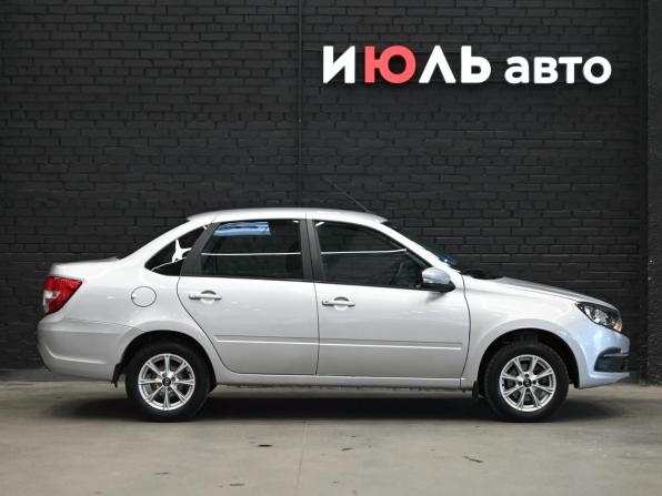 Lada (ВАЗ) Granta I Рестайлинг с пробегом 2022 года, цена 750 000 рублей, 36597 км, седан, Автокод Объявления