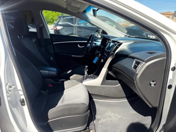 Hyundai i30 II с пробегом 2014 года, цена 1 000 000 рублей, 151565 км, хэтчбек, Автокод Объявления