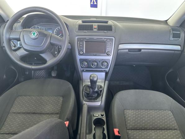 Skoda Octavia II (A5) Рестайлинг с пробегом 2010 года, цена 849 000 рублей, 156500 км, лифтбек, Автокод Объявления