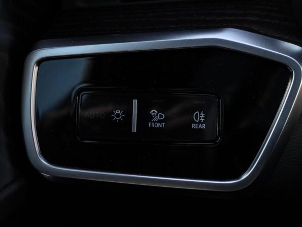 Audi A6 V (C8) с пробегом 2022 года, цена 5 150 000 рублей, 37957 км, седан, Автокод Объявления