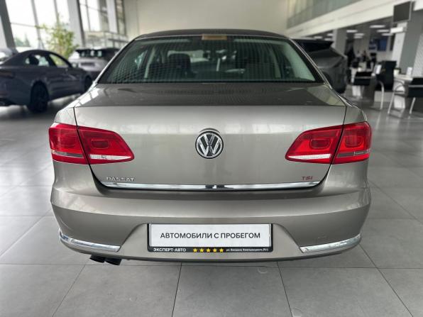 Volkswagen Passat B7 с пробегом 2012 года, цена 795 000 рублей, 230002 км, седан, Автокод Объявления