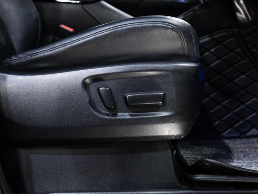 Toyota Alphard III Рестайлинг Санкт-Петербург  - изображение 23