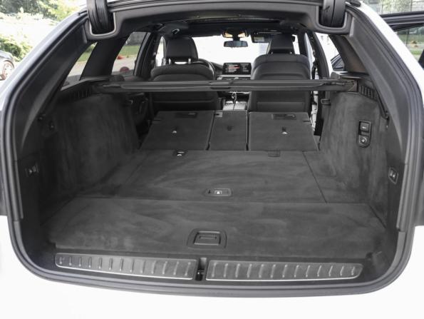 BMW 5 серии VII (G30/G31/G38) с пробегом 2018 года, цена 3 499 000 рублей, 187022 км, универсал, Автокод Объявления