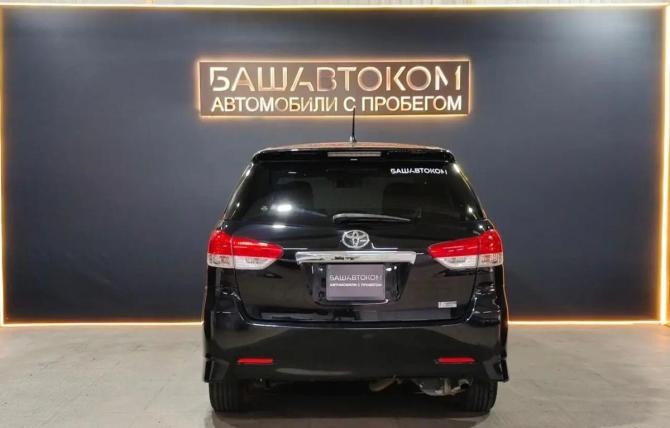 Toyota Wish II с пробегом 2010 года, цена 1 230 000 рублей, 205022 км, минивэн, Автокод Объявления