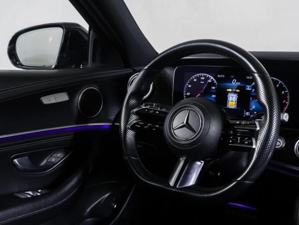 Mercedes-Benz E-Класс V (W213 S213 C238) Рестайлинг с пробегом 2021 года, цена 4 320 000 рублей, 96353 км, седан, Автокод Объявления