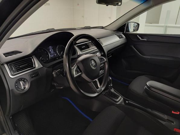 Skoda Rapid I с пробегом 2014 года, цена 870 000 рублей, 228363 км, лифтбек, Автокод Объявления