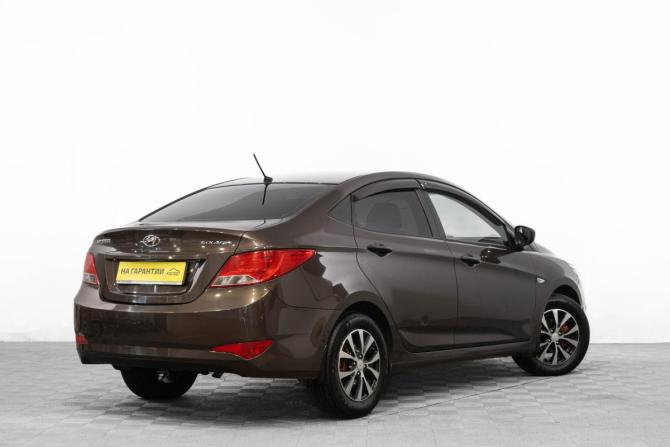 Hyundai Solaris I Рестайлинг с пробегом 2015 года, цена 1 239 000 рублей, 82700 км, седан, Автокод Объявления