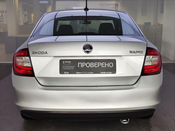 Skoda Rapid I Рестайлинг с пробегом 2017 года, цена 1 399 000 рублей, 174019 км, лифтбек, Автокод Объявления