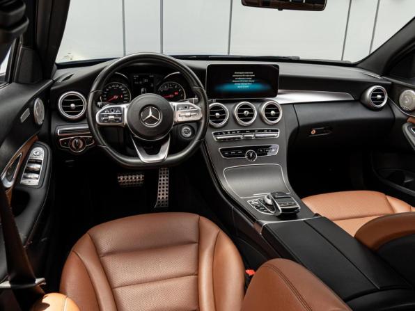 Mercedes-Benz C-Класс IV (W205) Рестайлинг с пробегом 2018 года, цена 2 760 000 рублей, 158657 км, седан, Автокод Объявления