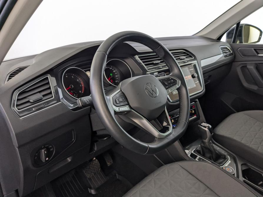 Volkswagen Tiguan II Рестайлинг Москва  - изображение 16