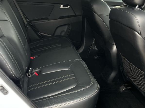 Kia Sportage III с пробегом 2013 года, цена 1 190 000 рублей, 217605 км, внедорожник, Автокод Объявления