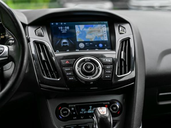 Ford Focus III с пробегом 2012 года, цена 788 000 рублей, 173768 км, хэтчбек, Автокод Объявления