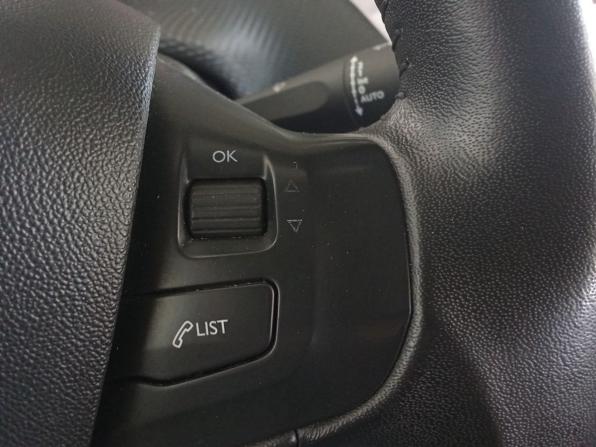 Peugeot 2008 I с пробегом 2014 года, цена 835 000 рублей, 113554 км, внедорожник, Автокод Объявления