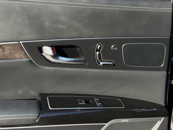Kia Quoris I Ресталинг 2 с пробегом 2015 года, цена 1 950 000 рублей, 132599 км, седан, Автокод Объявления