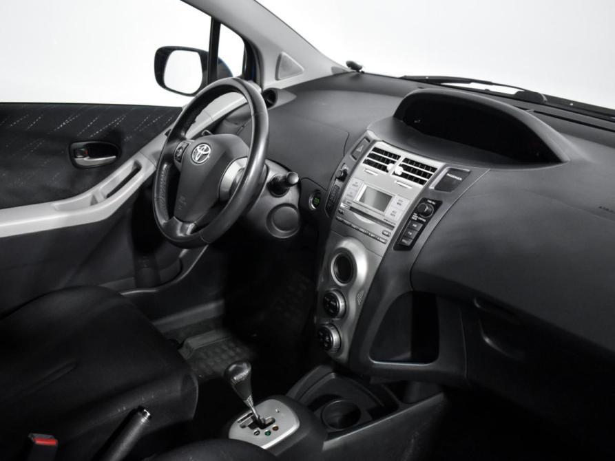 Toyota Yaris II Санкт-Петербург  - изображение 14