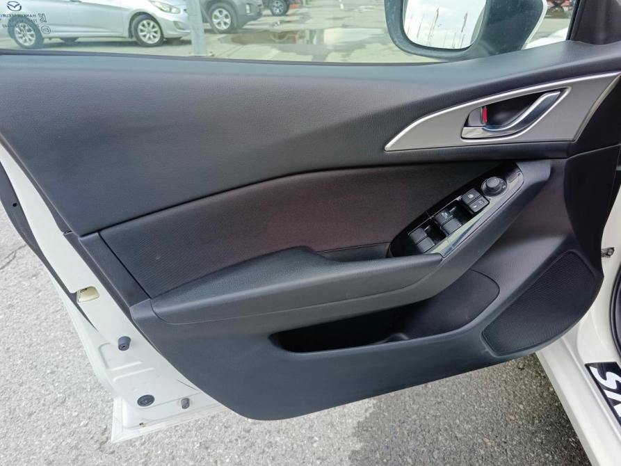Mazda 3 III (BM) Рестайлинг Тюмень  - изображение 10