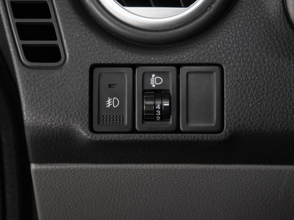 Suzuki SX4 I (Classic) Рестайлинг с пробегом 2011 года, цена 999 000 рублей, 238819 км, хэтчбек, Автокод Объявления