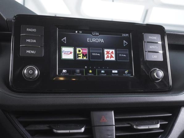 Skoda Rapid II с пробегом 2021 года, цена 1 580 000 рублей, 97952 км, лифтбек, Автокод Объявления