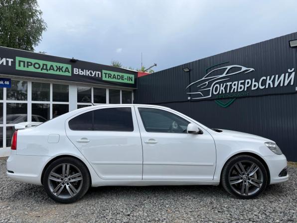 Skoda Octavia RS II Рестайлинг с пробегом 2010 года, цена 1 049 000 рублей, 230194 км, хэтчбек, Автокод Объявления