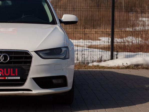 Audi A4 IV (B8) Рестайлинг с пробегом 2012 года, цена 1 280 000 рублей, 203020 км, седан, Автокод Объявления