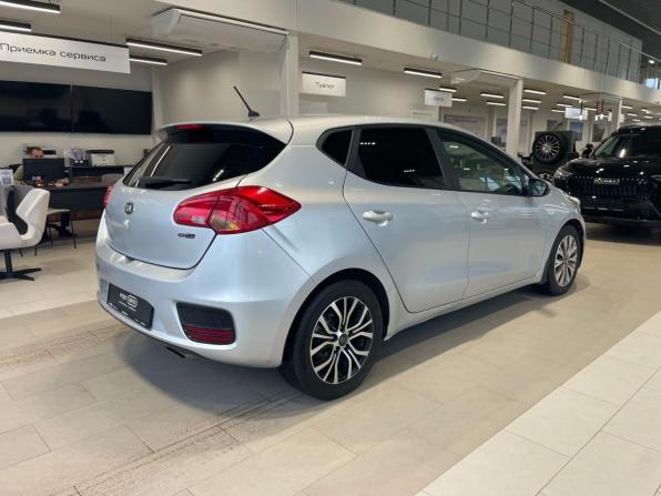 Kia Ceed II Рестайлинг с пробегом 2016 года, цена 966 300 рублей, 219527 км, хэтчбек, Автокод Объявления
