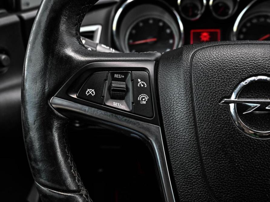 Opel Astra J Рестайлинг Новороссийск  - изображение 12
