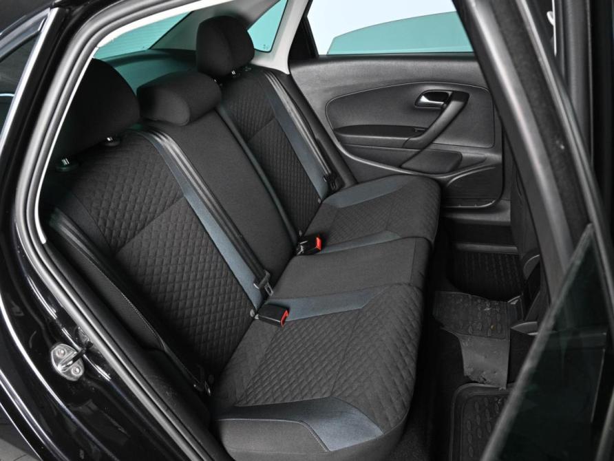 Volkswagen Polo V Рестайлинг Ростов-на-Дону  - изображение 7