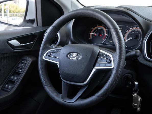 Lada (ВАЗ) Iskra с пробегом 2025 года, цена 1 420 000 рублей, 16199 км, седан, Автокод Объявления