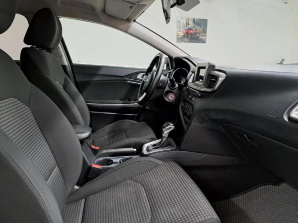 Kia Ceed III с пробегом 2018 года, цена 1 399 000 рублей, 168796 км, хэтчбек, Автокод Объявления